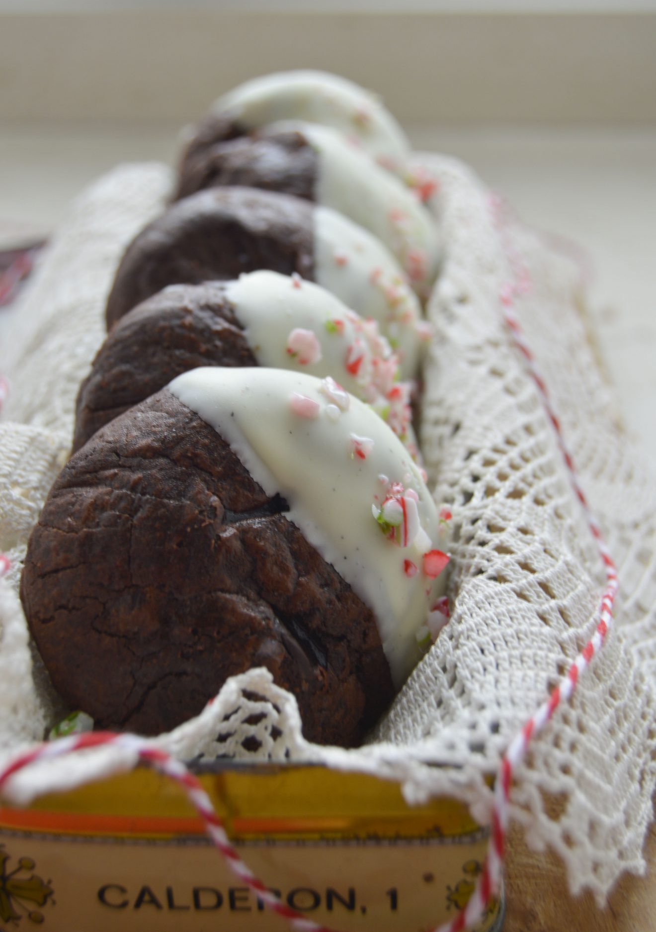 Galletas trufadas de chocolate para navidad. Aroma de chocolate